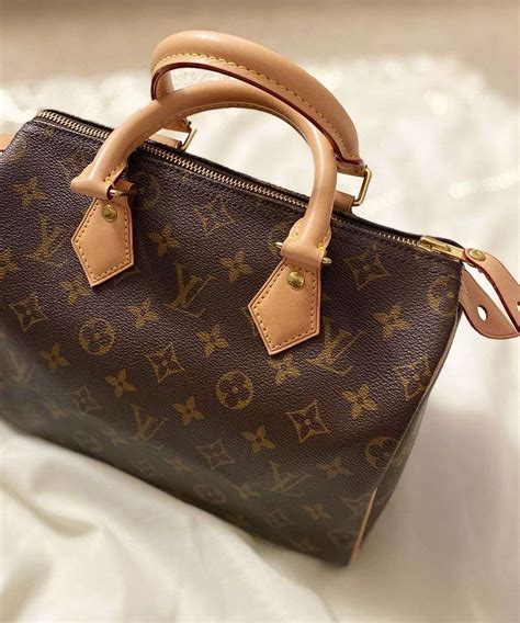 where were louis vuitton bags made.